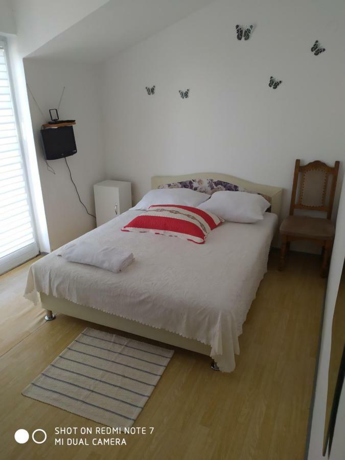 Apartmant Sucic Kaštela Екстериор снимка