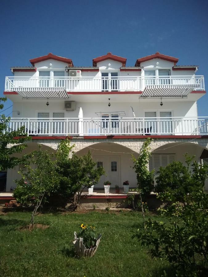 Apartmant Sucic Kaštela Екстериор снимка