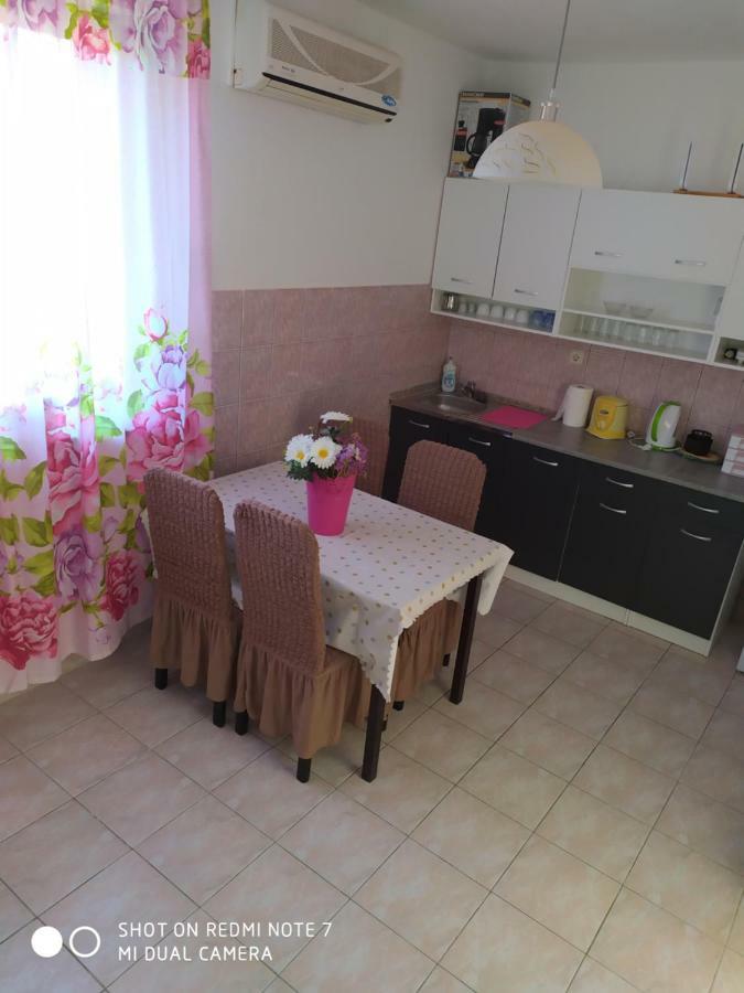 Apartmant Sucic Kaštela Екстериор снимка